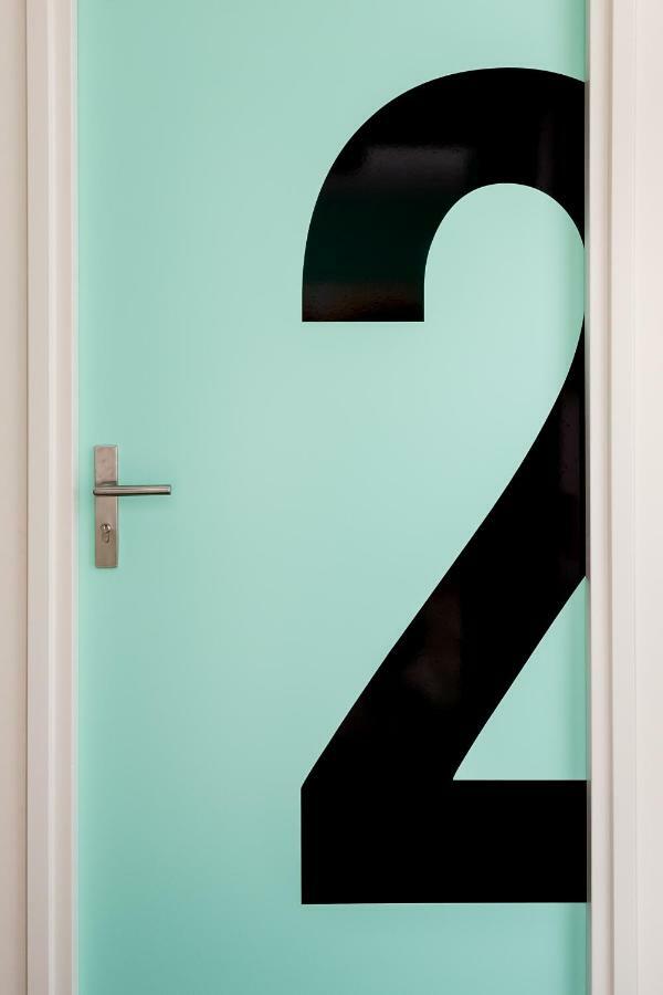 Beach House 9 ชาเรินไดค์ ภายนอก รูปภาพ